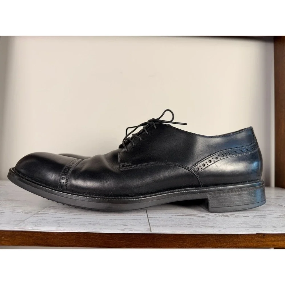 HUGO BOSS Mens‎ Black Leather Cap Toe Oxford 10 Dress Shoes Made in Italy